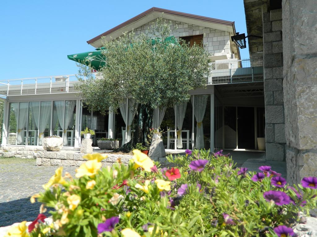 Motel Jelcic Capljina Ngoại thất bức ảnh